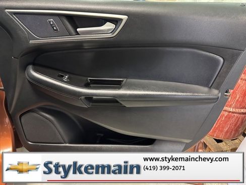 Used 2017 Ford Edge SEL w/ Equipment Group 201A image 25