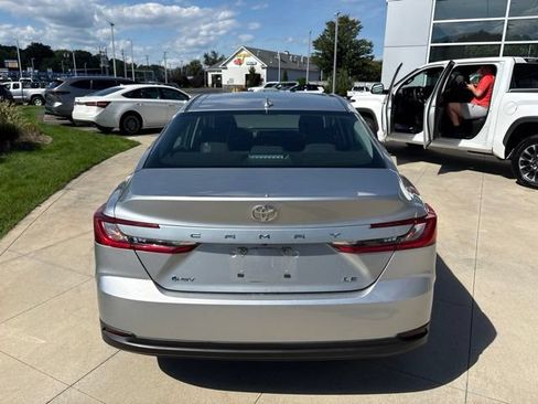 Used 2025 Toyota Camry LE FWD image 6