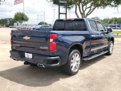 Used 2023 Chevrolet Silverado 1500 High Country w/ High Country Premium Package image 3