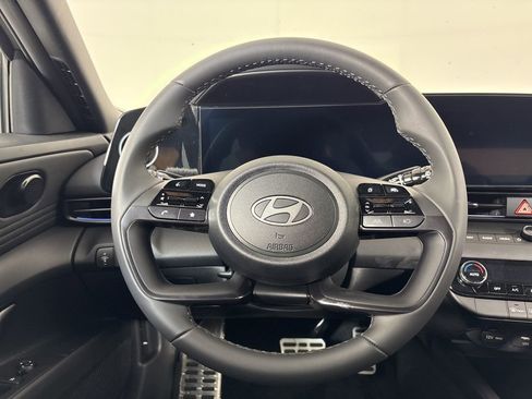 New 2025 Hyundai Elantra SEL FWD image 20
