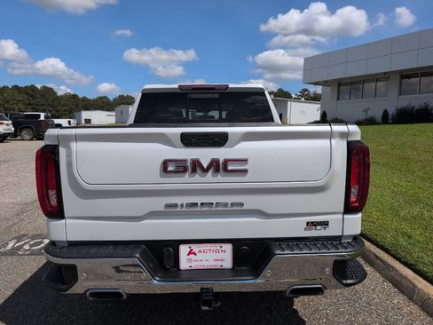 Used 2021 GMC Sierra 1500 SLT w/ SLT Premium Plus Package image 3
