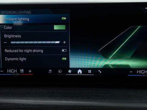 Used 2025 BMW 430i xDrive w/ Premium Package image 31