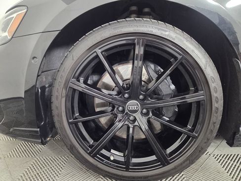 Used 2024 Audi A8 L 3.0T AWD/4WD image 7