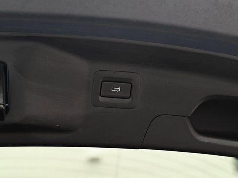 Certified 2023 MAZDA CX-9 Carbon Edition image 41