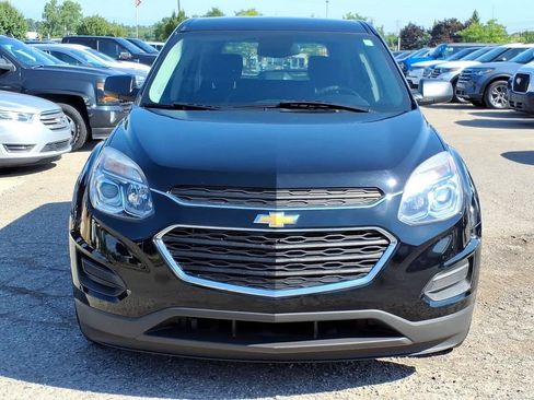 Used 2017 Chevrolet Equinox LS AWD/4WD image 8