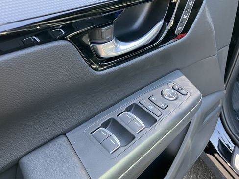 Used 2026 Honda CR-V Sport Touring image 15