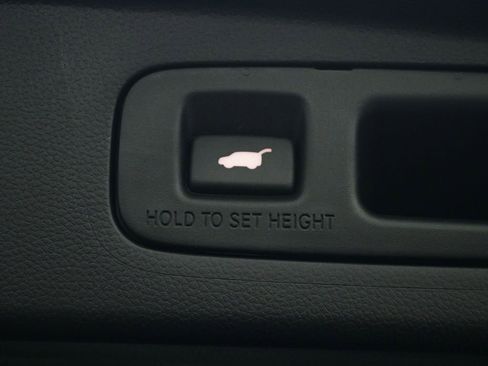 Used 2024 Honda CR-V EX-L image 42