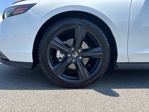 Used 2024 Honda Accord Sport image 30