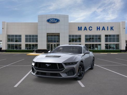 New 2026 Ford Mustang GT RWD image 2