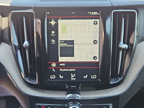 Used 2020 Volvo XC60 T5 Inscription w/ Protection Package Premier image 14