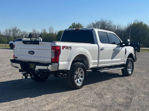 Used 2019 Ford F250 Lariat w/ Lariat Ultimate Package image 8