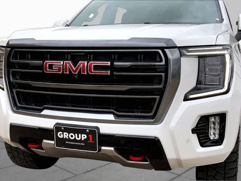 Used 2024 GMC Yukon XL AT4 w/ AT4 Premium Plus Package AWD/4WD image 58