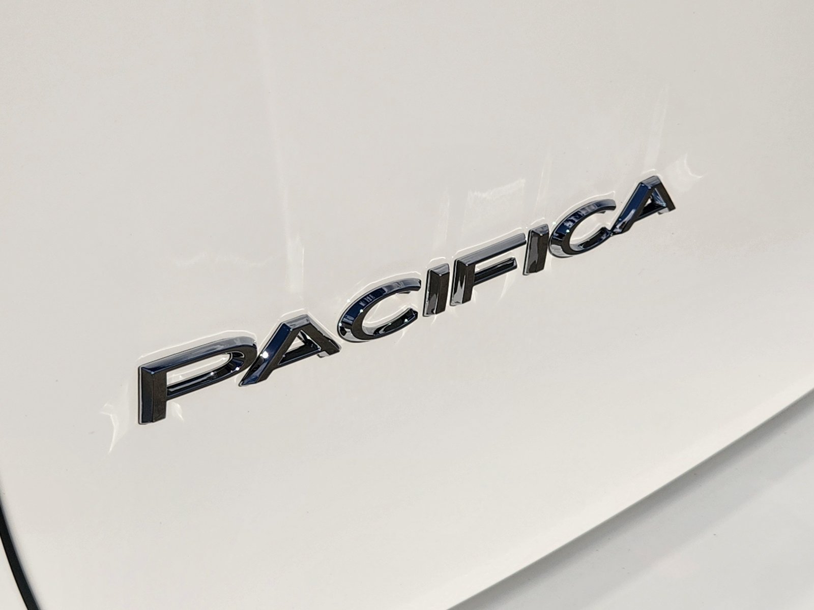 New 2027 Chrysler Pacifica Select FWD image 12
