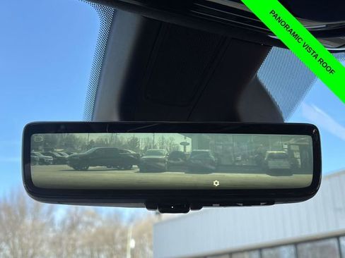 Used 2022 Jeep Grand Wagoneer Series III w/ Rear Seat Video Group 1 image 29