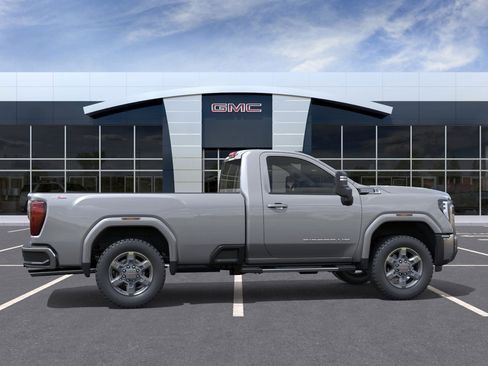 New 2026 GMC Sierra 3500 SLE image 5