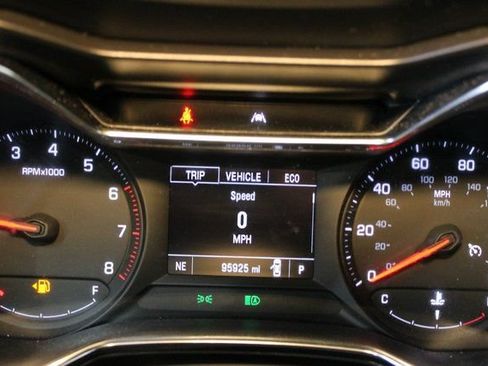 Used 2023 Chevrolet TrailBlazer LT w/ Convenience Package FWD image 21