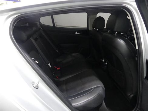 Used 2018 Kia Stinger image 27