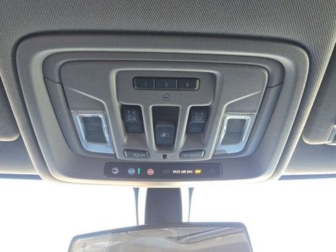 Used 2019 Chevrolet Silverado 1500 LT Trail Boss image 28