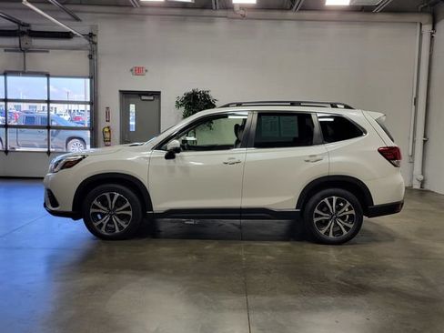Certified 2023 Subaru Forester Limited AWD/4WD image 8