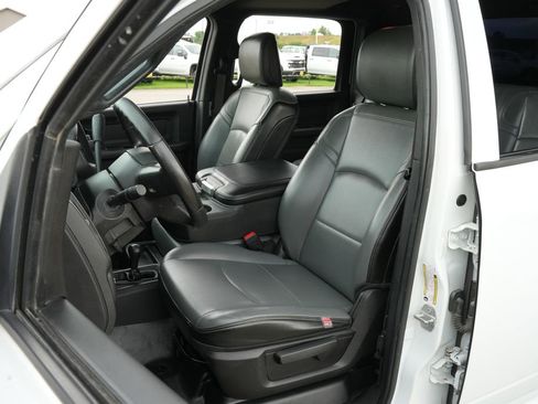 Used 2022 RAM 2500 Tradesman AWD/4WD image 15