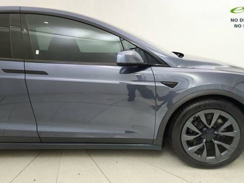 Used 2022 Tesla Model X AWD/4WD image 8
