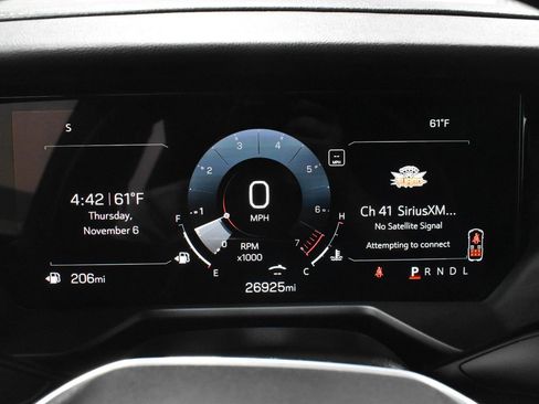 Used 2025 GMC Acadia Elevation image 23