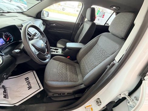 Used 2023 Chevrolet Equinox LT AWD/4WD image 15