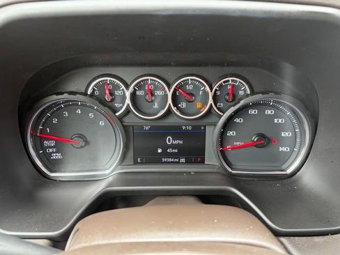 Used 2023 Chevrolet Suburban LS AWD/4WD image 19
