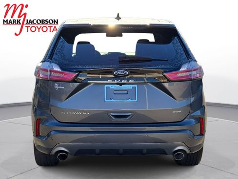 Used 2024 Ford Edge Titanium w/ Titanium Elite Package image 11