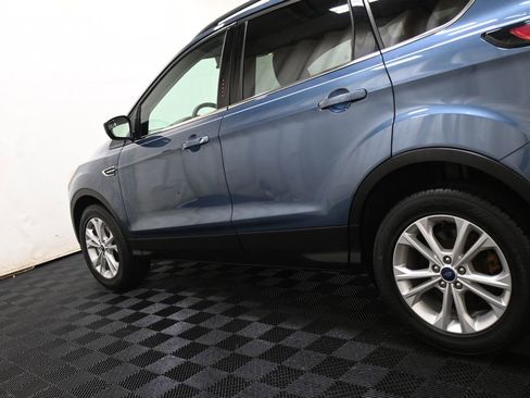Used 2018 Ford Escape SEL AWD/4WD image 12