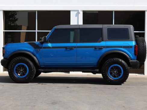 Used 2022 Ford Bronco 4-Door w/ Sasquatch Package AWD/4WD image 12