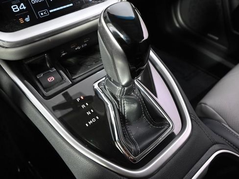 Used 2022 Subaru Outback Limited image 33