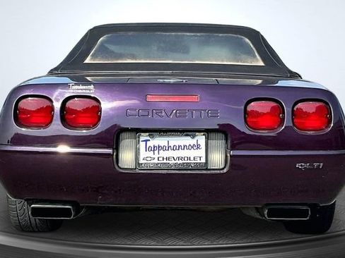 Used 1992 Chevrolet Corvette Convertible RWD image 5