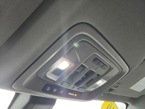 Used 2019 Chevrolet Silverado 1500 LTZ w/ LTZ Premium Package image 15