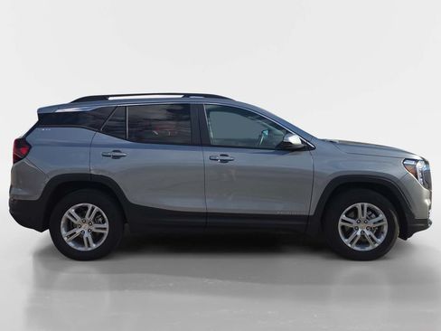 Used 2024 GMC Terrain SLE w/ Driver Convenience Package AWD/4WD image 7