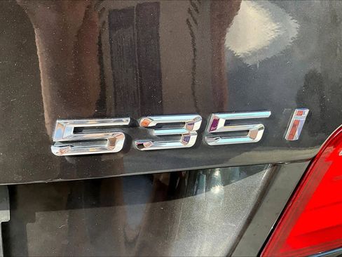 Used 2012 BMW 535i Sedan RWD image 9
