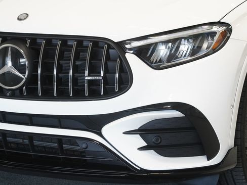 Certified 2026 Mercedes-Benz GLC 43 AMG 4MATIC Coupe image 6