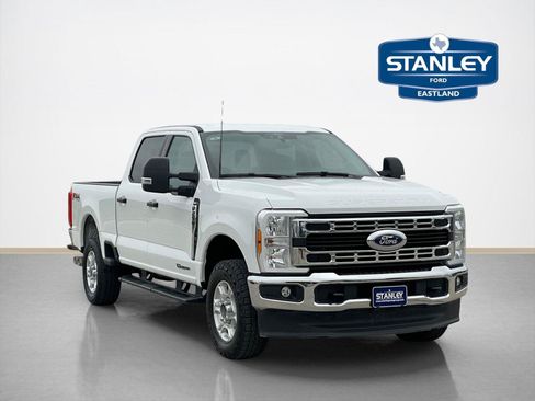 Used 2025 Ford F250 XLT w/ FX4 Off-Road Package AWD/4WD image 1