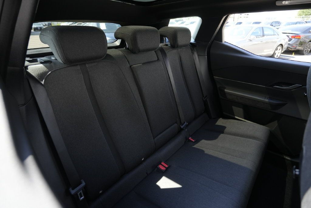Used 2023 Fisker Ocean Ultra AWD/4WD image 28