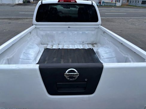 Used 2012 Nissan Frontier S w/ S Preferred Pkg image 13