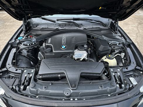 Used 2018 BMW 320i Sedan image 32