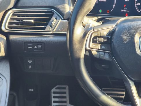 Used 2021 Honda Accord Sport image 12