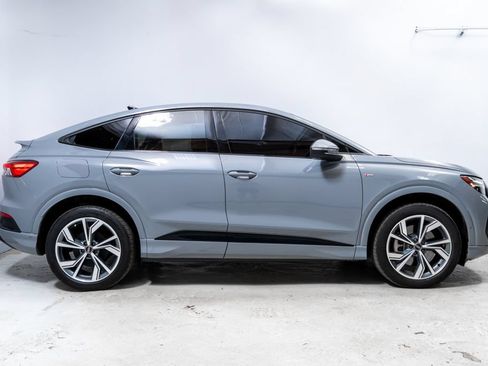 Used 2023 Audi Q4 e-tron Prestige w/ Black Optic Package AWD/4WD image 8