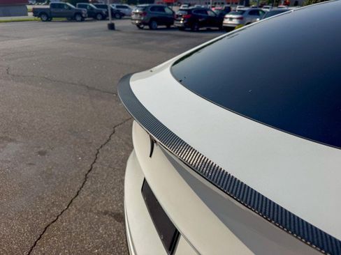 Used 2020 Tesla Model Y Performance AWD/4WD image 16