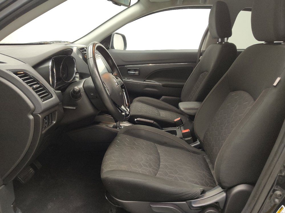 Used 2023 Mitsubishi Outlander Sport SE AWD/4WD image 17