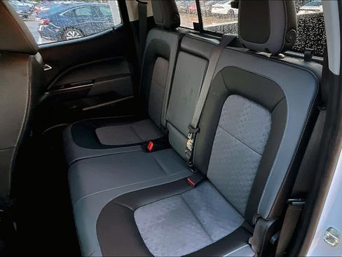 Used 2016 Chevrolet Colorado Z71 RWD image 21