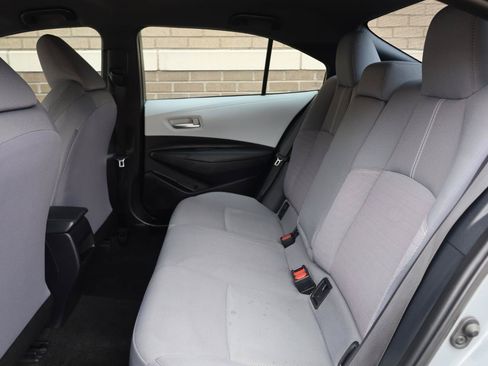 Used 2022 Toyota Corolla SE FWD image 18