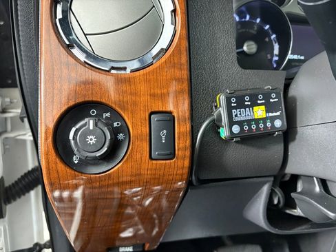 Used 2016 Ford F250 King Ranch w/ FX4 Off-Road Package image 13