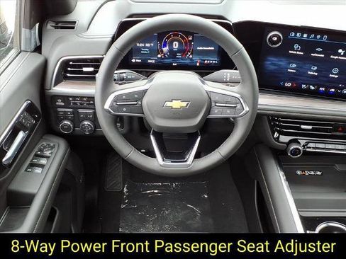 New 2026 Chevrolet Suburban Premier image 26