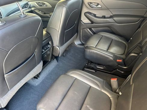 Used 2018 Chevrolet Traverse LT w/ LPO, Floor Liner Package AWD/4WD image 12